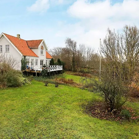 Holiday Iv Vakantiehuis